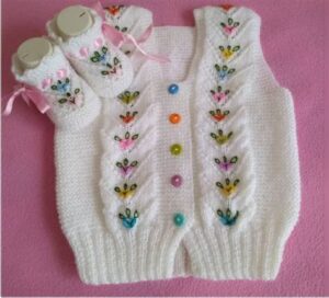 En Güzel Bebek Yelek Modelleri